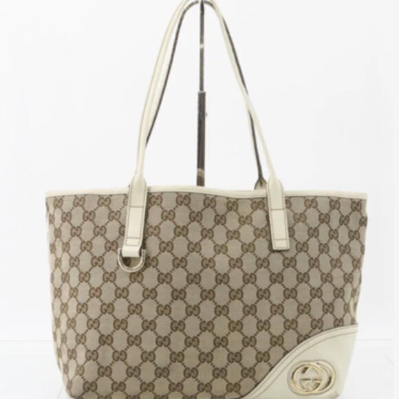 Gucci Handbags - Gucci GG Canvas Tote Bag,  in good condition
